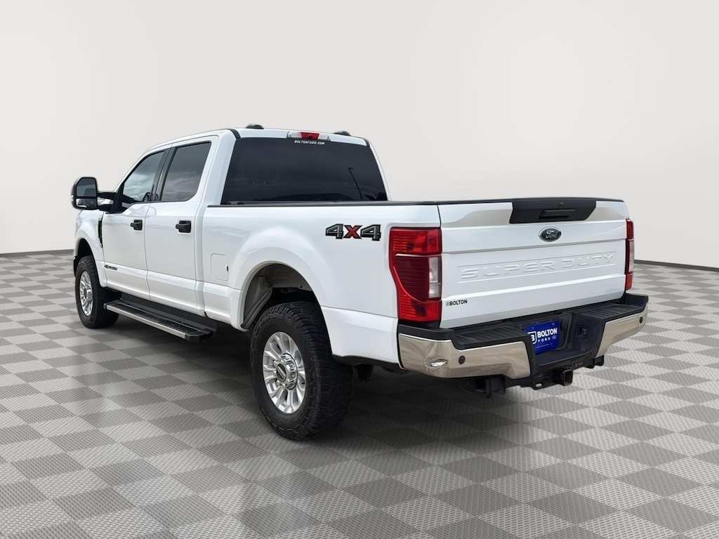 Used 2021 Ford F-250 XLT Truck Crew Cab