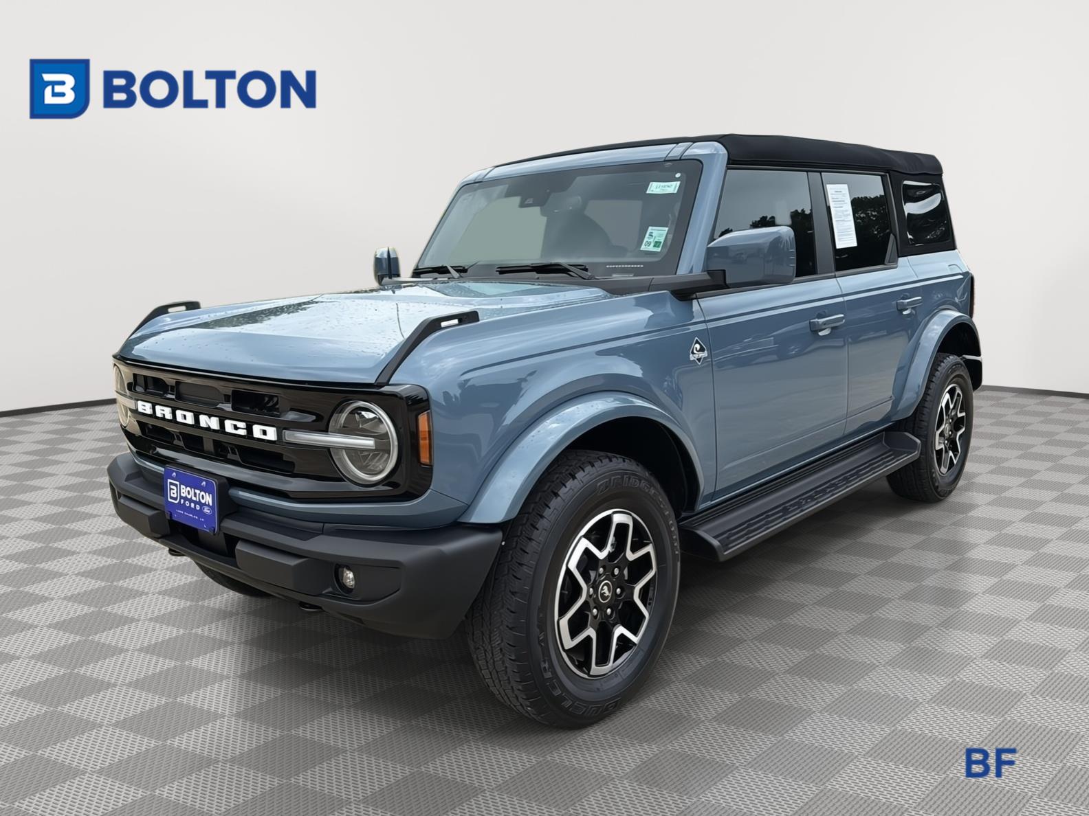 2025 Ford Bronco Outer Banks 4x4's photo