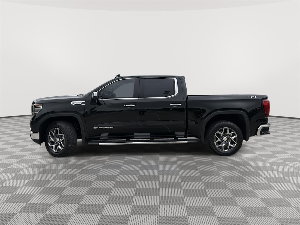 Used 2025 GMC Sierra 1500 SLT Truck Crew Cab