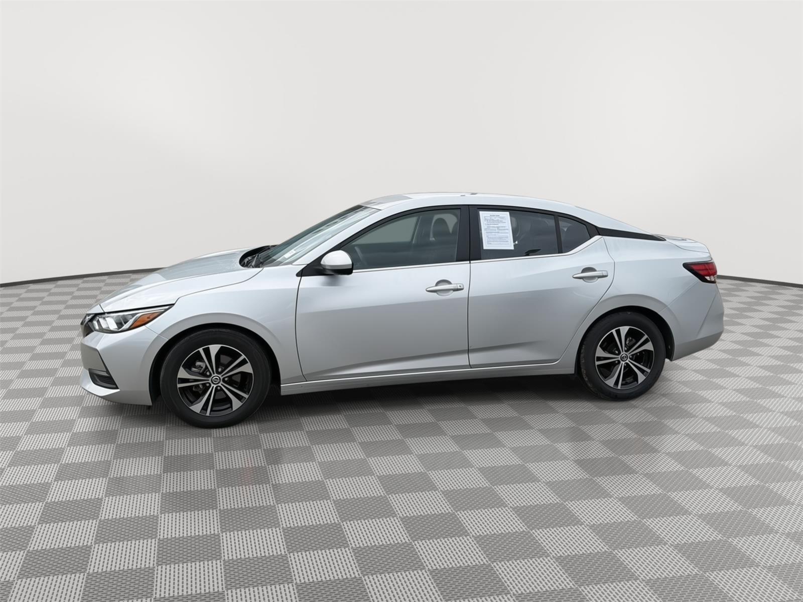 2023 Nissan Sentra SV photo 2