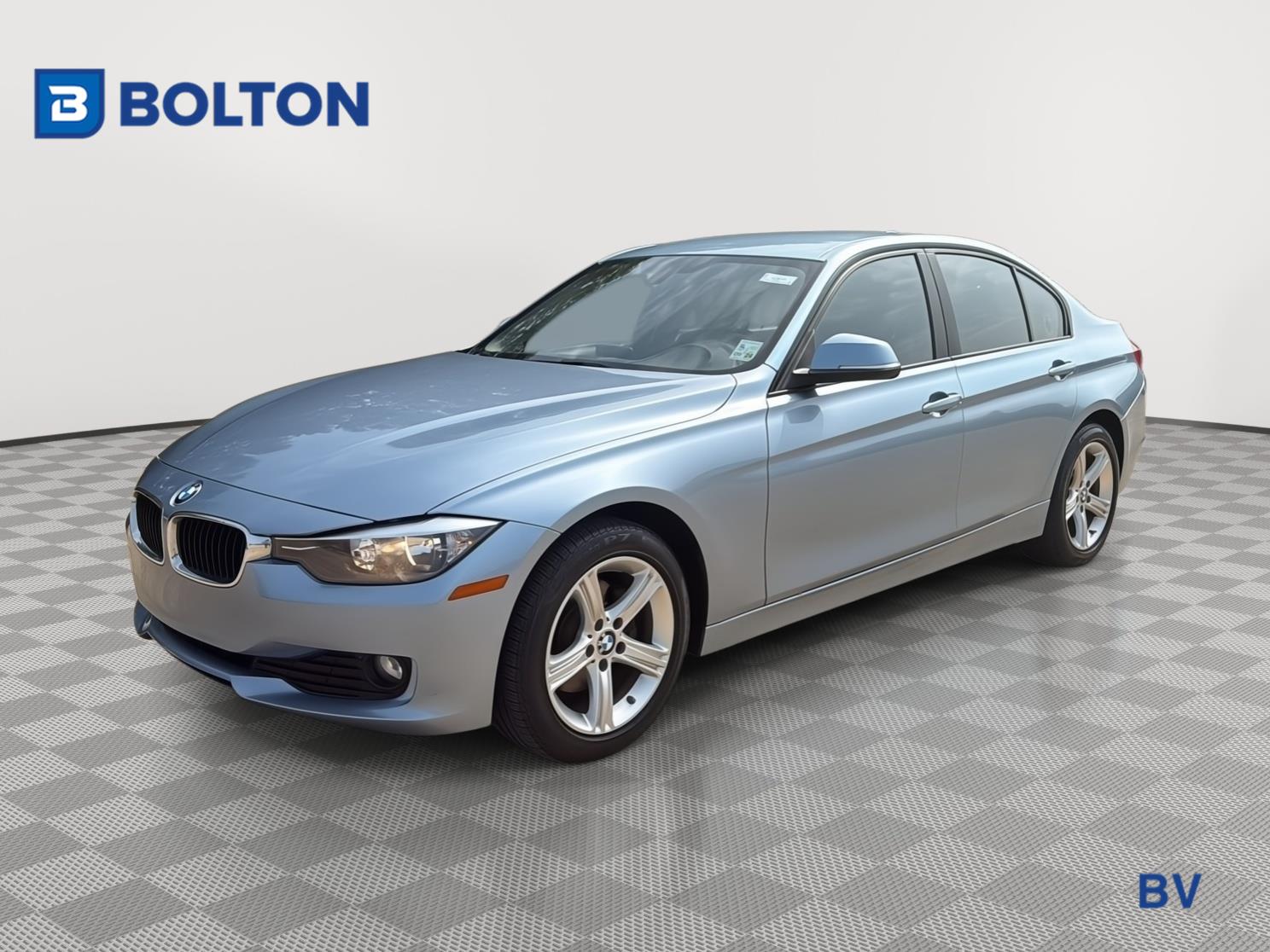 2014 BMW 3 Series 320i xDrive Sedan's photo