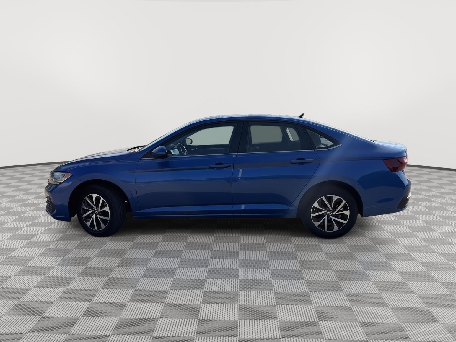 3VW5M7BU2RM089080