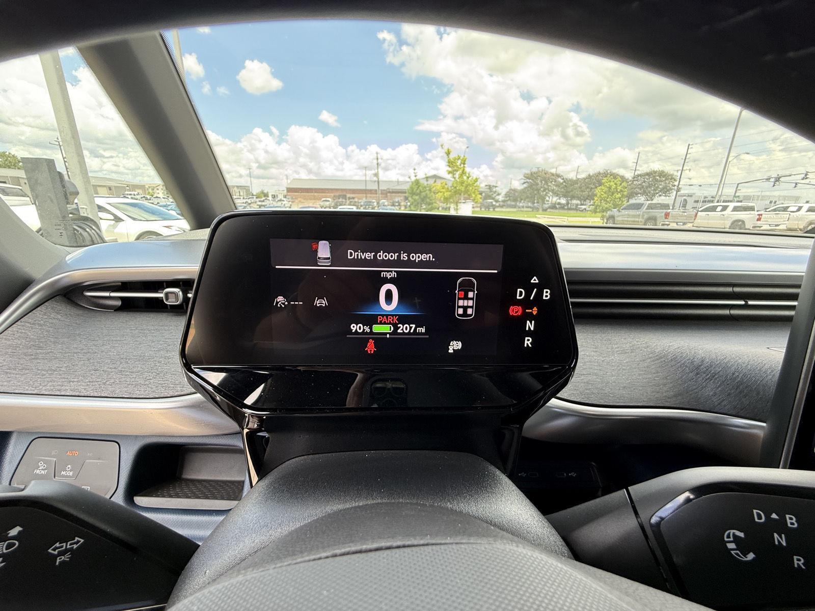 2025 Volkswagen ID. Buzz PRO S - Photo 14