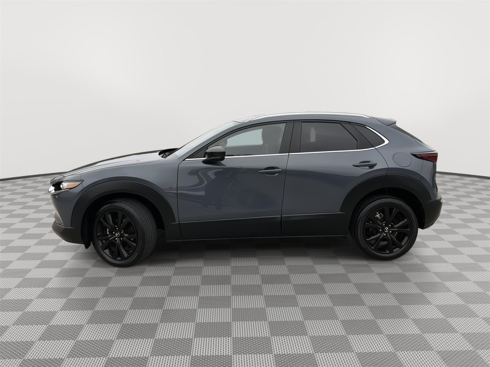 2022 Mazda CX-30 2.5 S Carbon photo 2