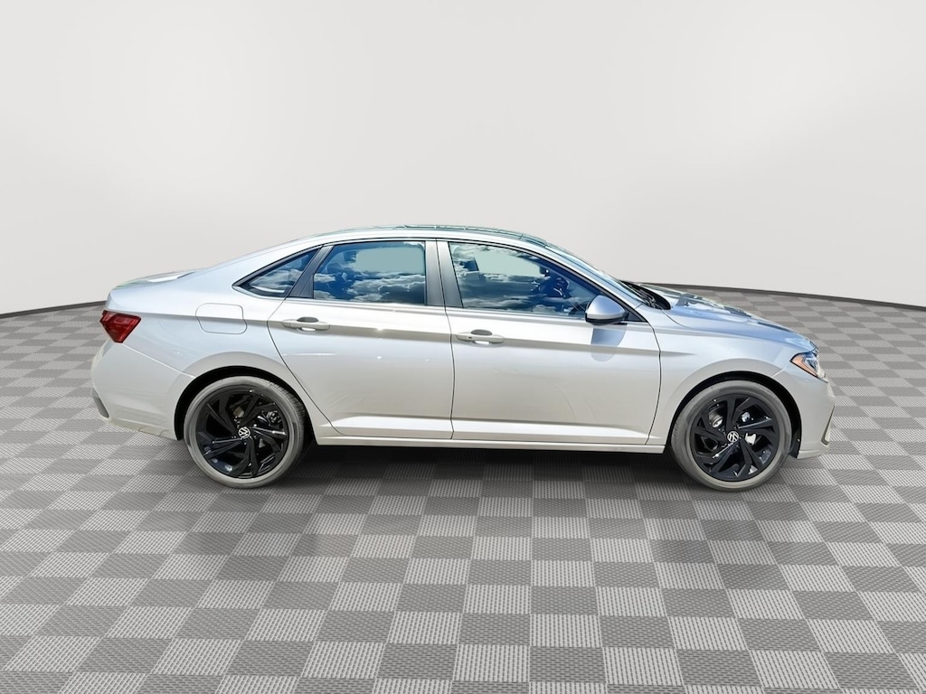 New 2025 Volkswagen Jetta 1.5T SE Sedan