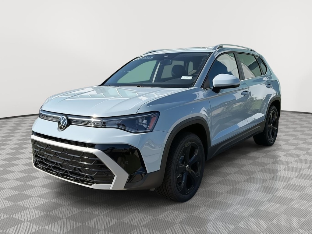 New 2025 Volkswagen Taos 1.5T SEL SUV