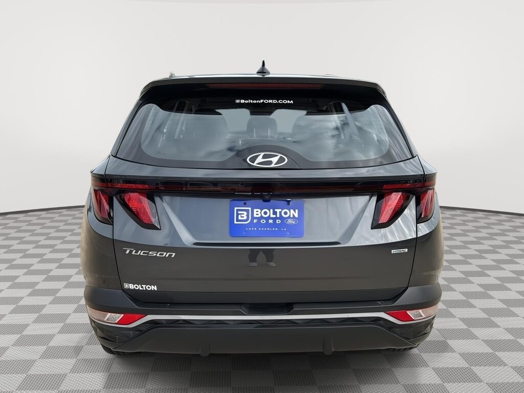 Used 2024 Hyundai Tucson SE SUV