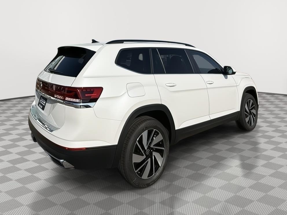 2026 Volkswagen Atlas SE w/Tech - Photo 7