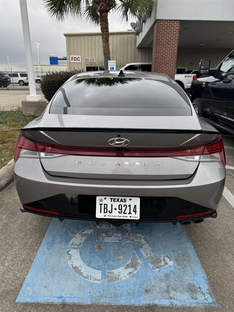 2023 Hyundai Elantra N Line photo 2