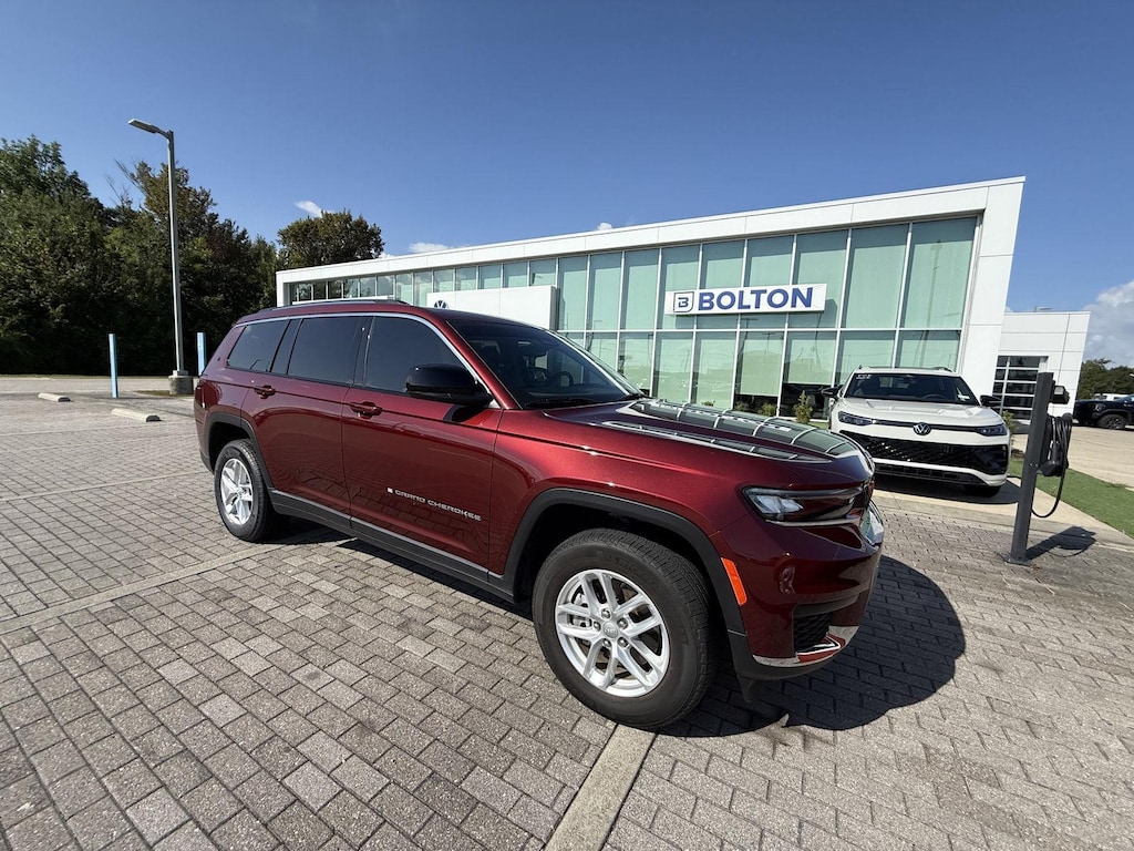 Used 2023 Jeep Grand Cherokee L L Laredo SUV
