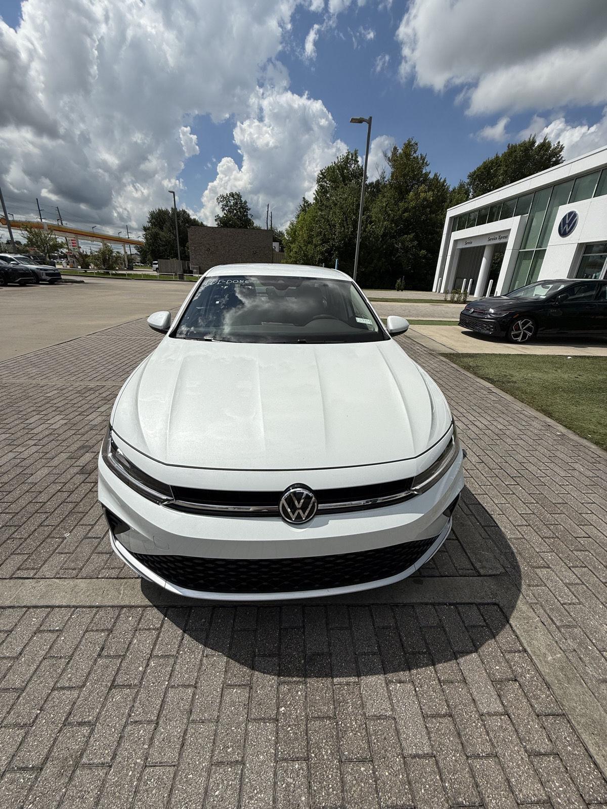 2025 Volkswagen Jetta 1.5T SE photo 4