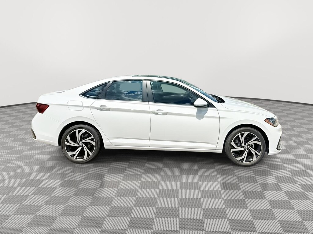 New 2025 Volkswagen Jetta 1.5T SEL Sedan
