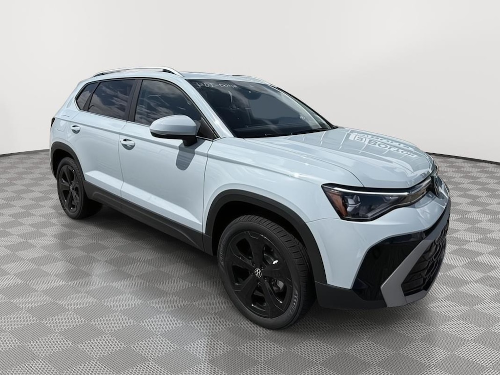 New 2025 Volkswagen Taos 1.5T SEL SUV