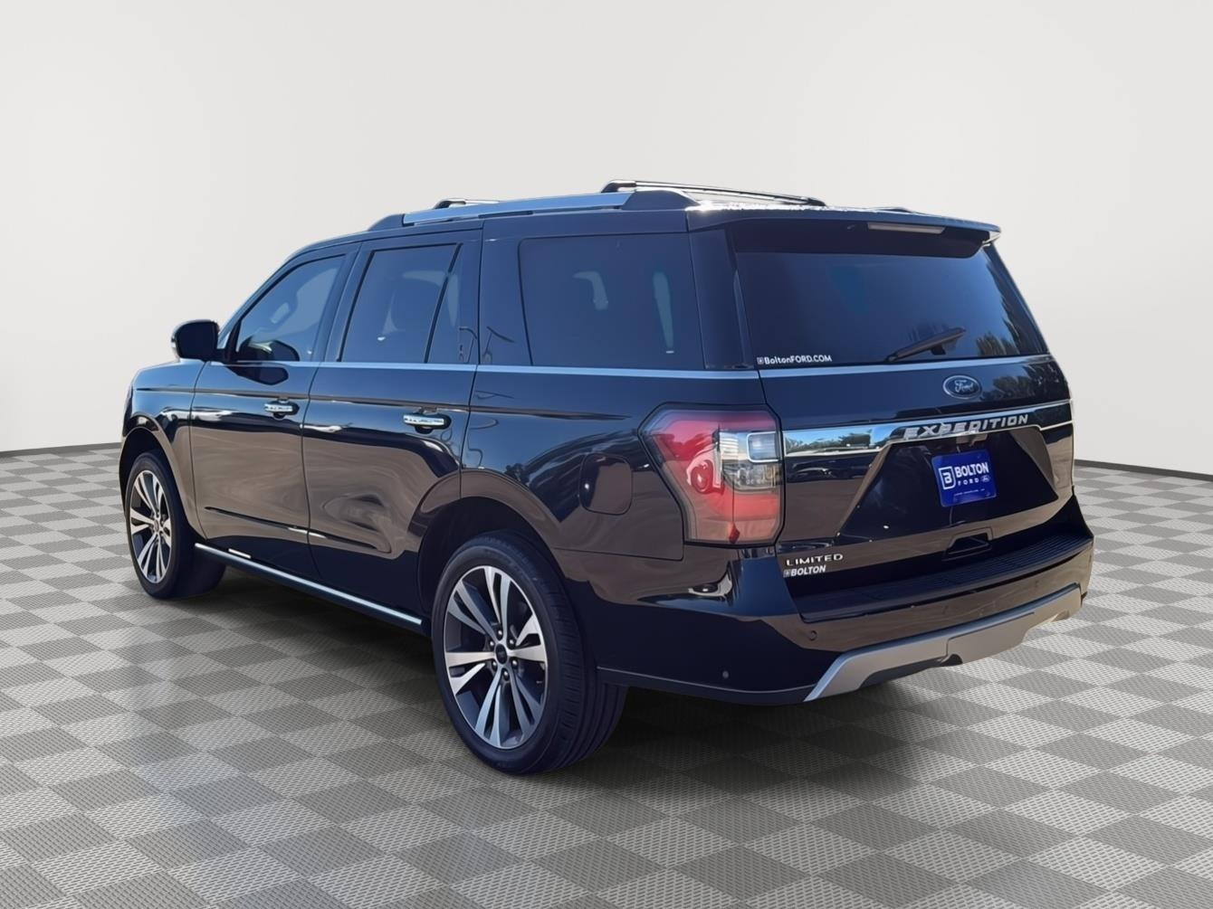 2021 Ford Expedition Limited photo 3