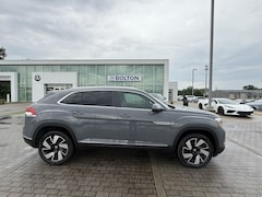 2025 Volkswagen Atlas Cross Sport 2.0T SEL SUV