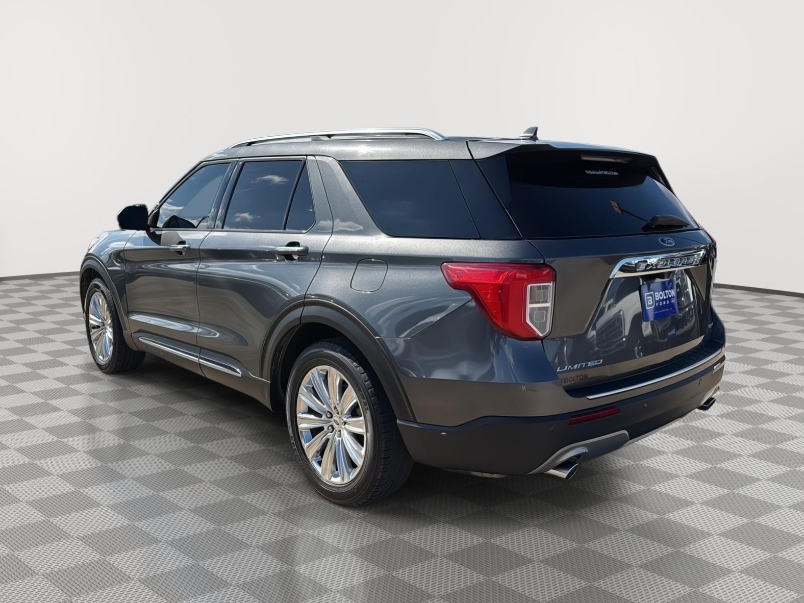 2020 Ford Explorer Limited photo 3