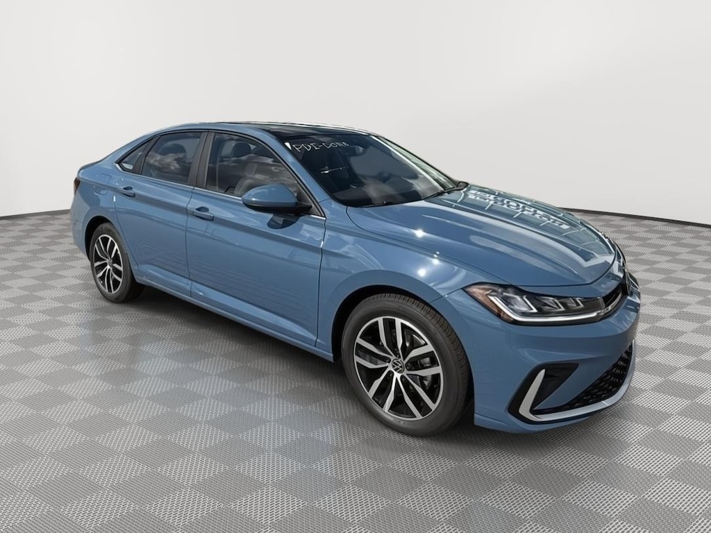 New 2025 Volkswagen Jetta 1.5T SE Sedan