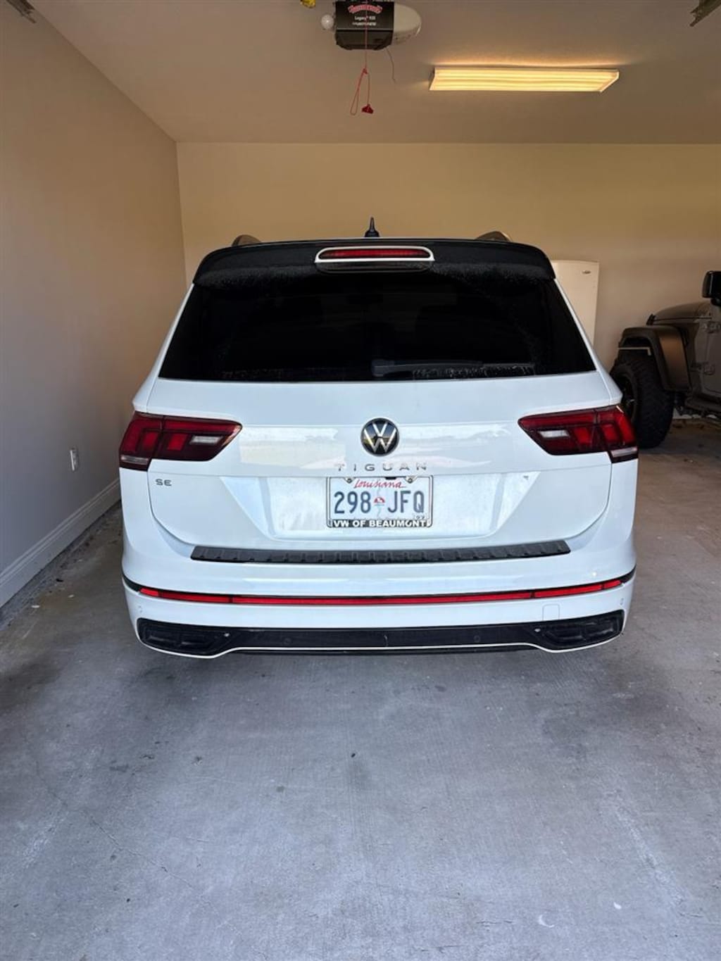 Used 2024 Volkswagen Tiguan 2.0T SE R-Line Black SUV