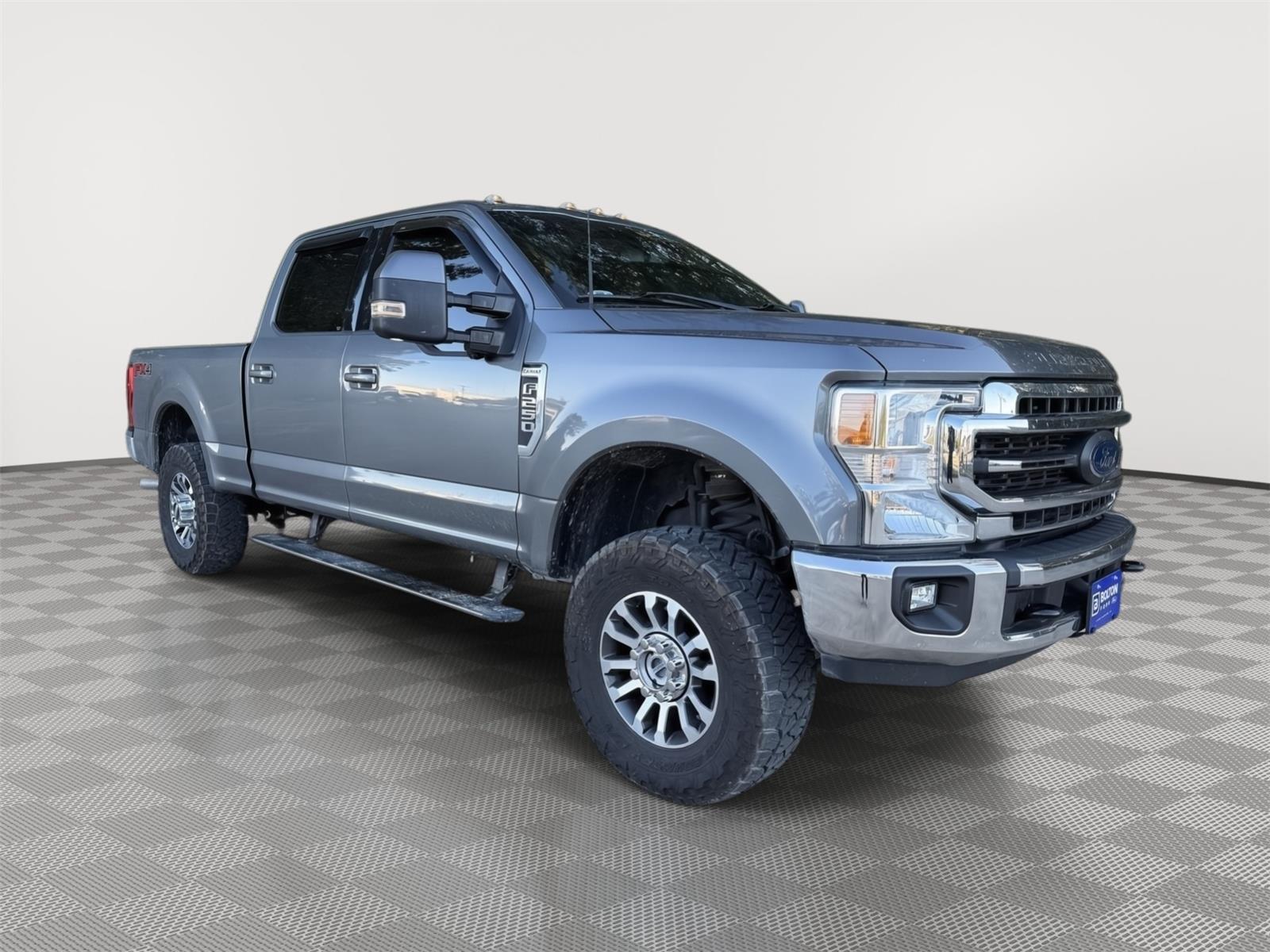 2022 Ford F-250 Lariat photo 2