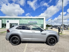 2025 Volkswagen Atlas Cross Sport 2.0T SEL R-Line Black SUV