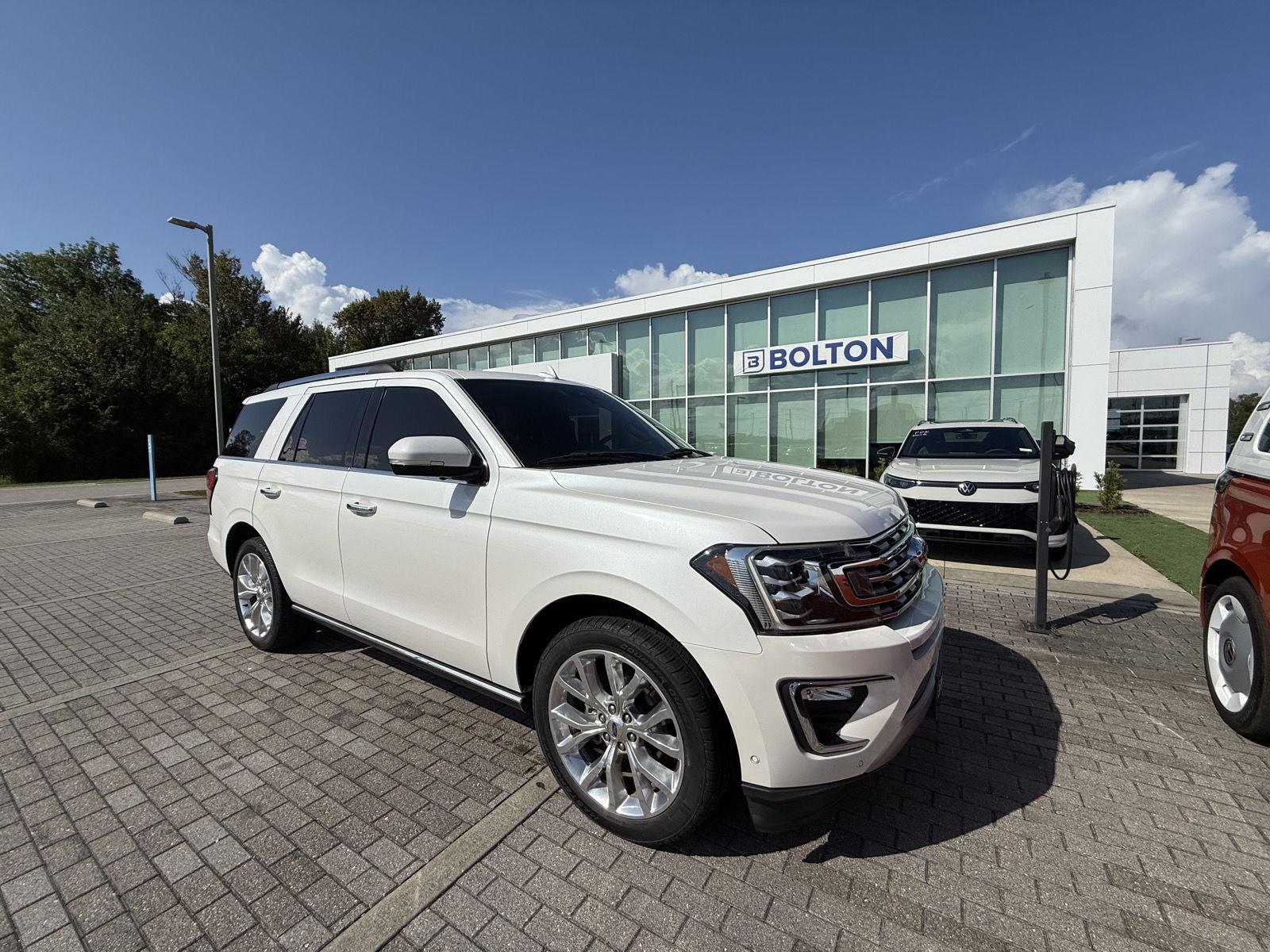 2019 Ford Expedition Limited photo 2