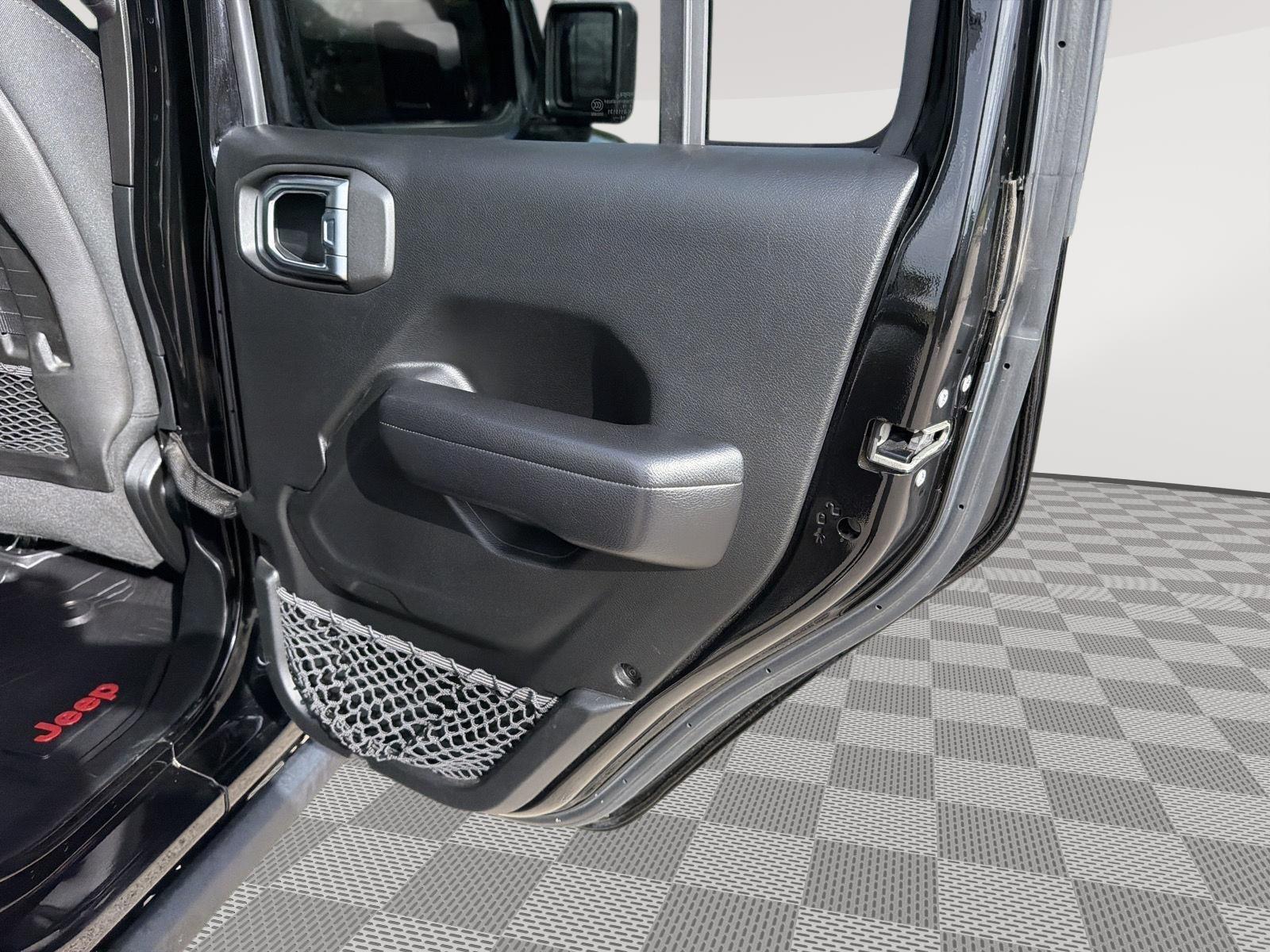 2018 Jeep All-New Wrangler Unlimited Rubicon - Photo 19