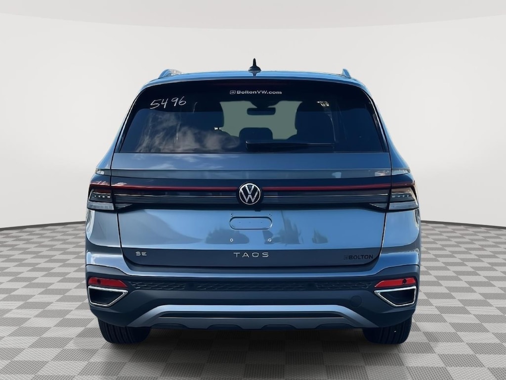 New 2025 Volkswagen Taos 1.5T SE SUV