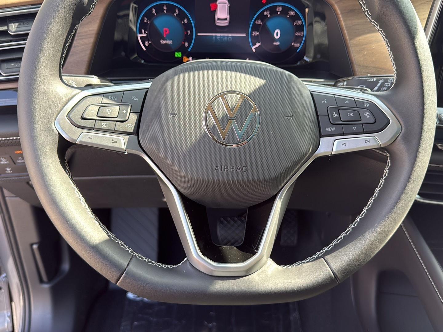 2026 Volkswagen Atlas SE w/Tech - Photo 14