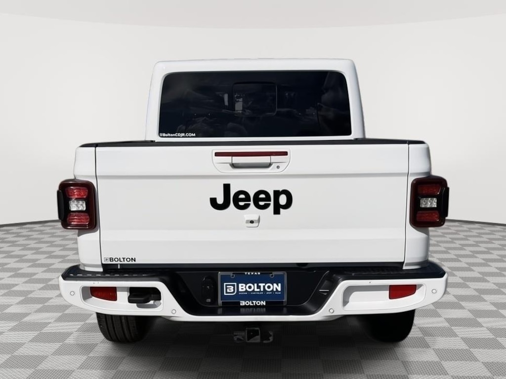 Used 2021 Jeep Gladiator Overland Truck Crew Cab