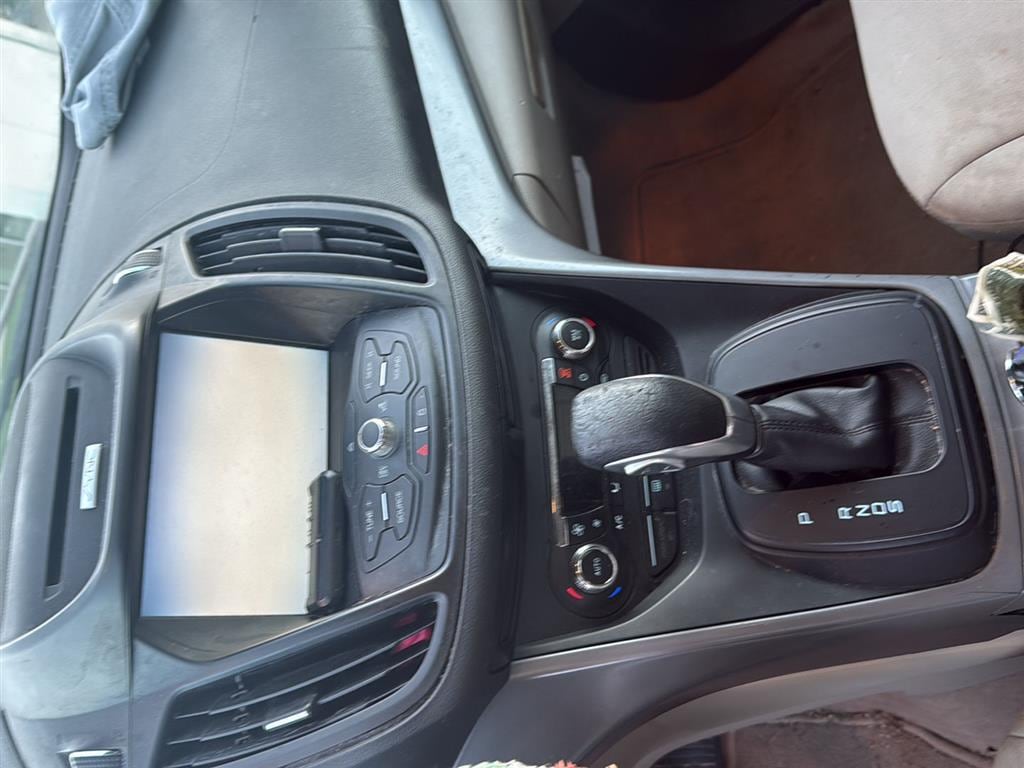 Used 2015 Ford Escape SE SUV