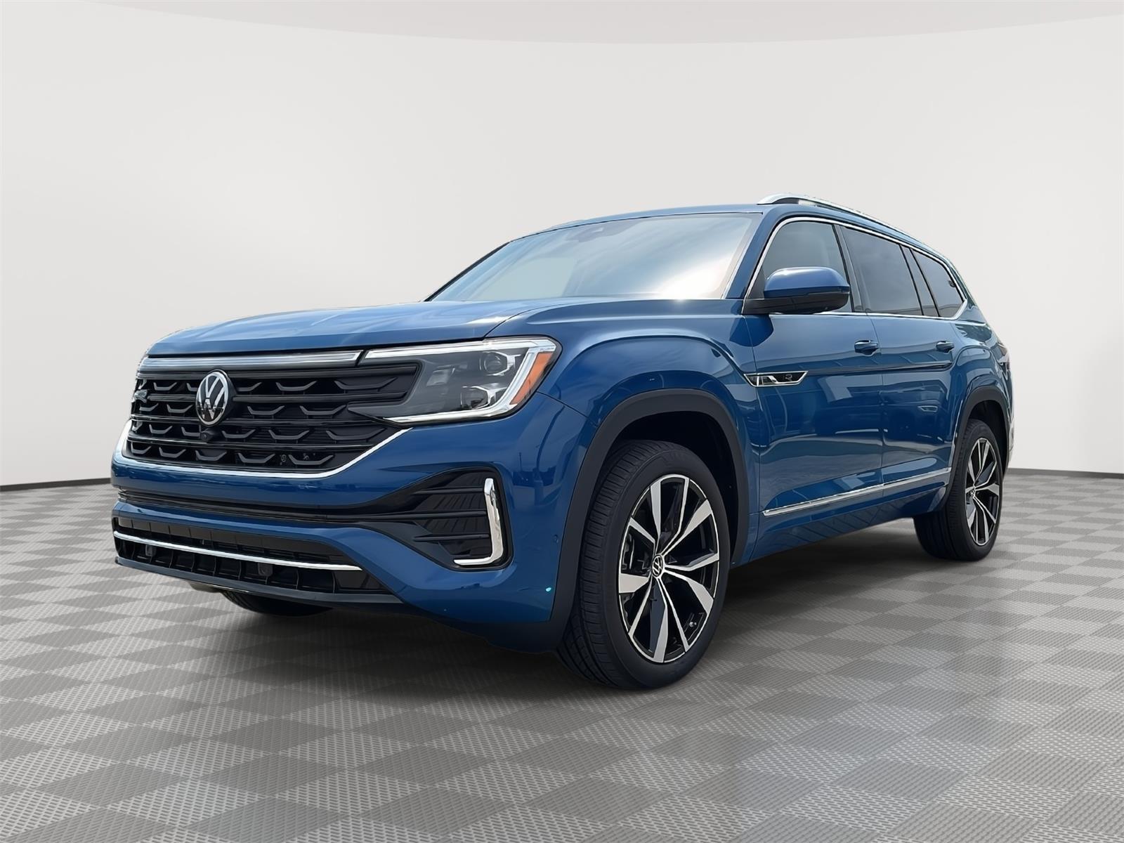 2025 Volkswagen Atlas SEL Premium R-Line - Photo 7