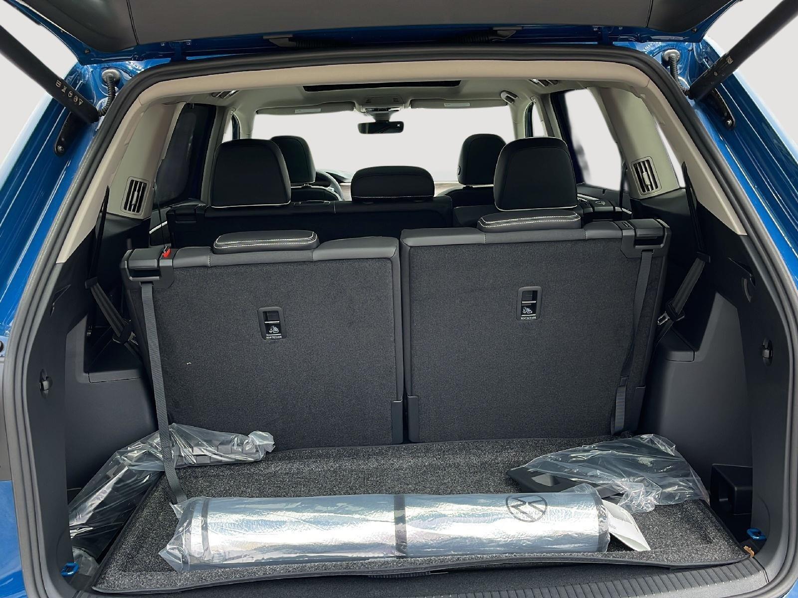 2025 Volkswagen Atlas SEL Premium R-Line - Photo 20