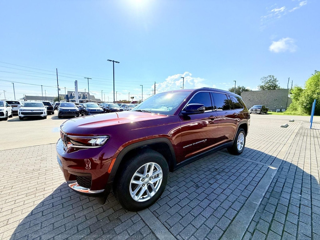 Used 2023 Jeep Grand Cherokee L L Laredo SUV