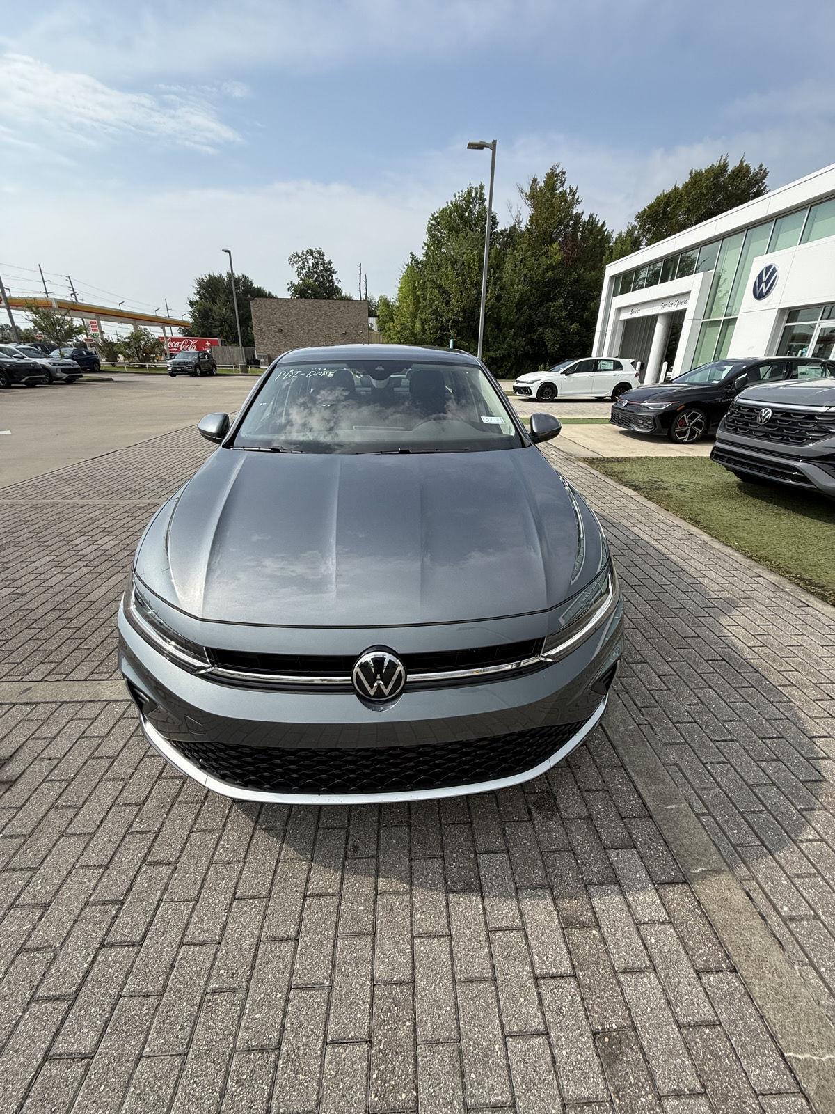 2025 Volkswagen Jetta 1.5T S photo 4