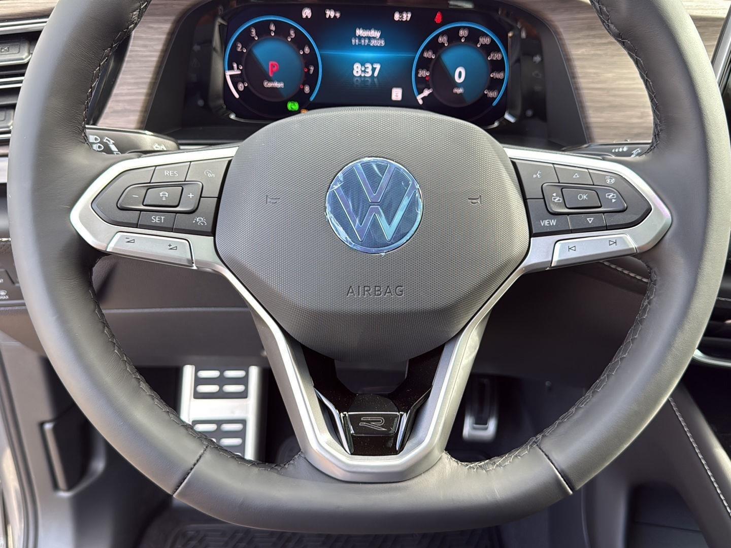 2026 Volkswagen Atlas SEL Premium R-Line - Photo 15