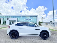 2025 Volkswagen Atlas Cross Sport 2.0T SEL R-Line Black SUV