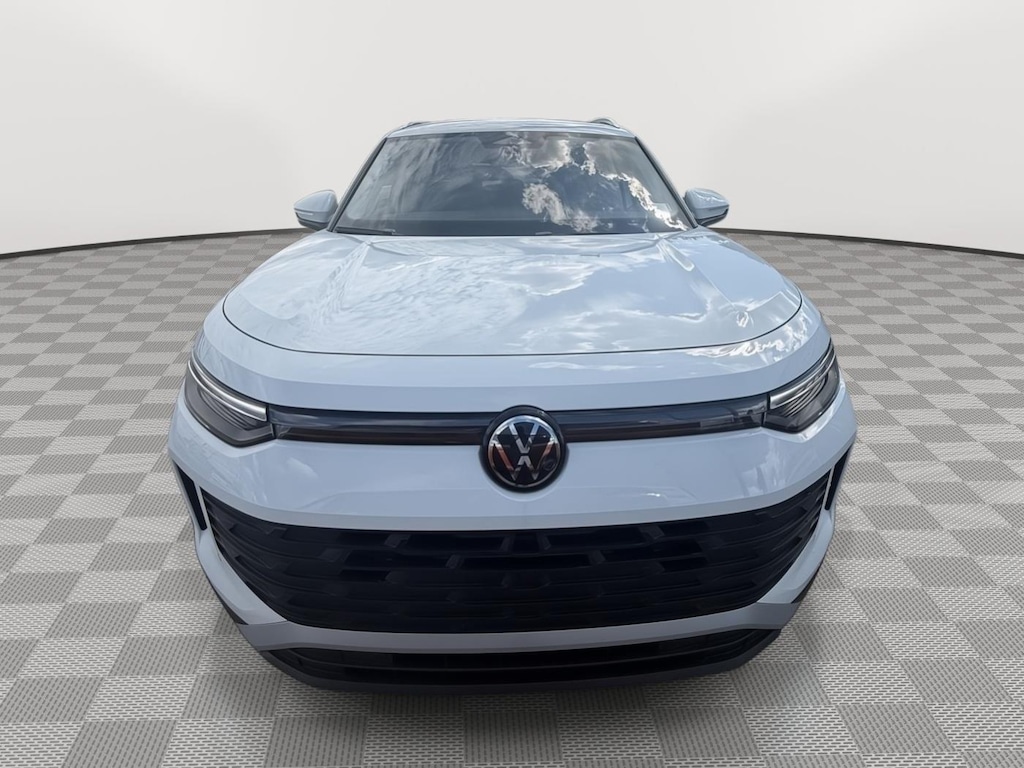 New 2025 Volkswagen Tiguan 2.0T SE SUV