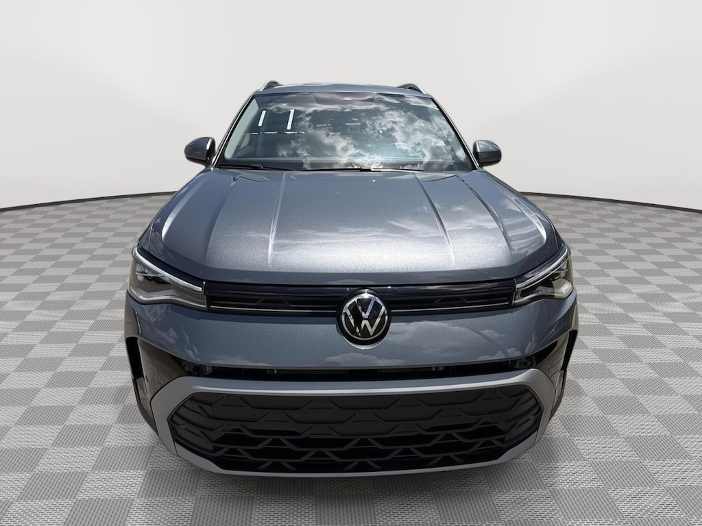 New 2025 Volkswagen Taos 1.5T SE SUV