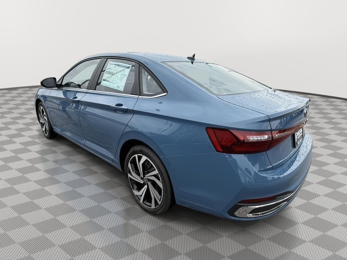 2025 Volkswagen Jetta SEL - Photo 6