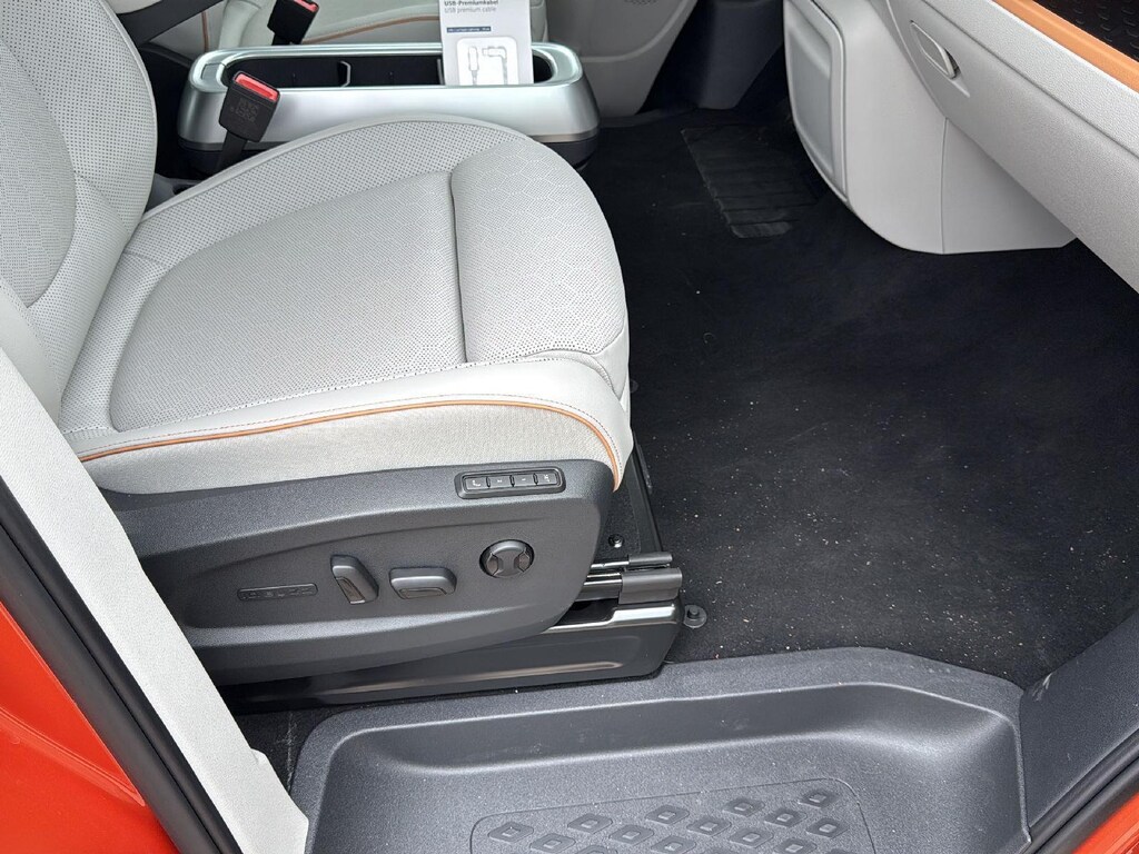 New 2025 Volkswagen ID. Buzz 1st Edition Van 4MOTION