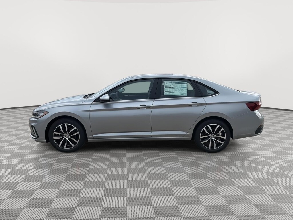 New 2026 Volkswagen Jetta 1.5T SE Sedan