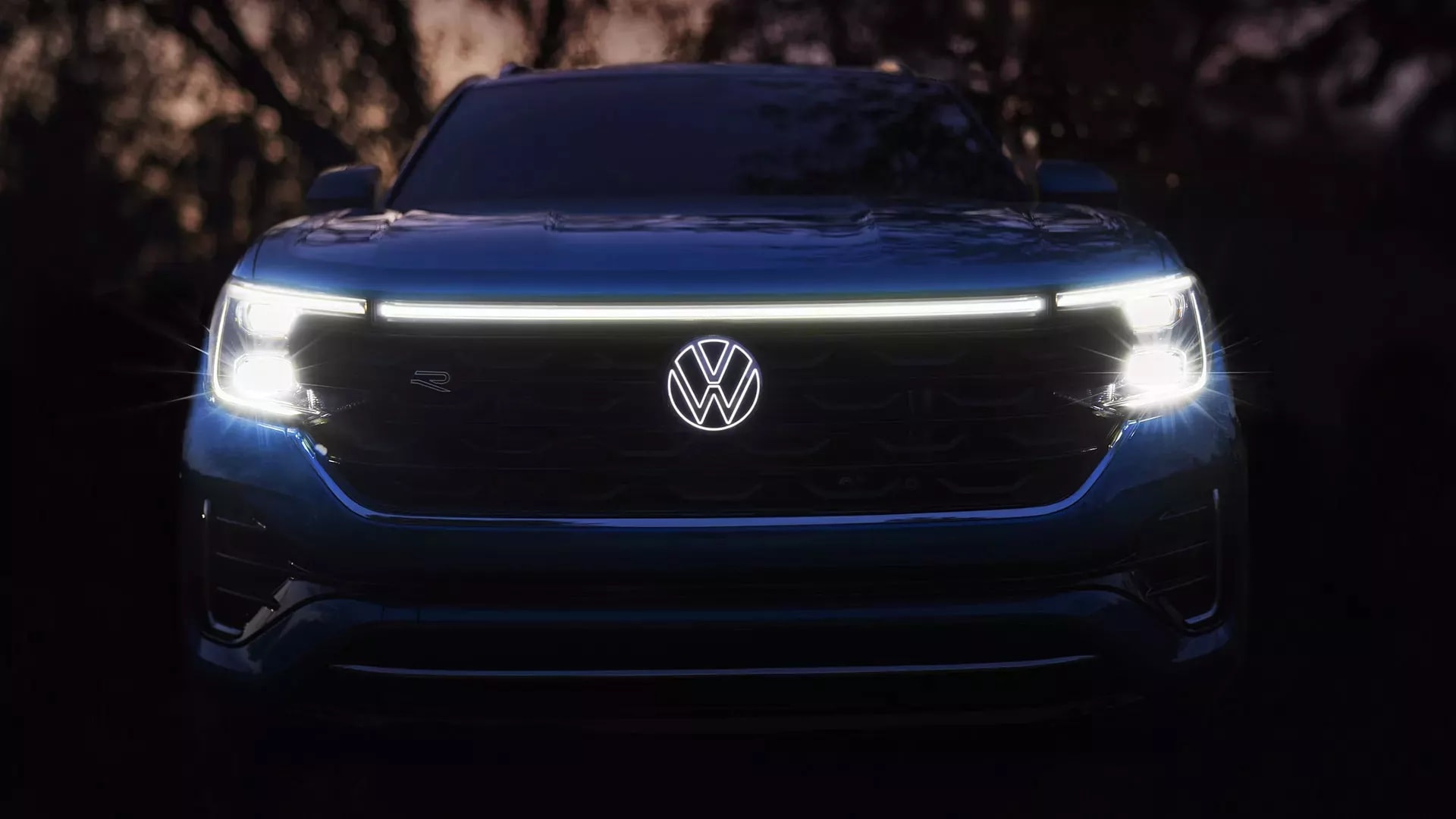 2026 Volkswagen Atlas Cross Sport lighting near Beaumont