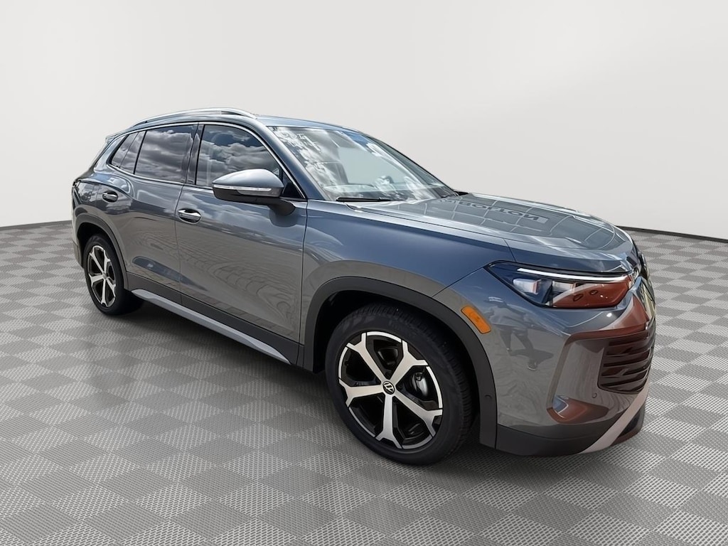 New 2025 Volkswagen Tiguan 2.0T SE SUV