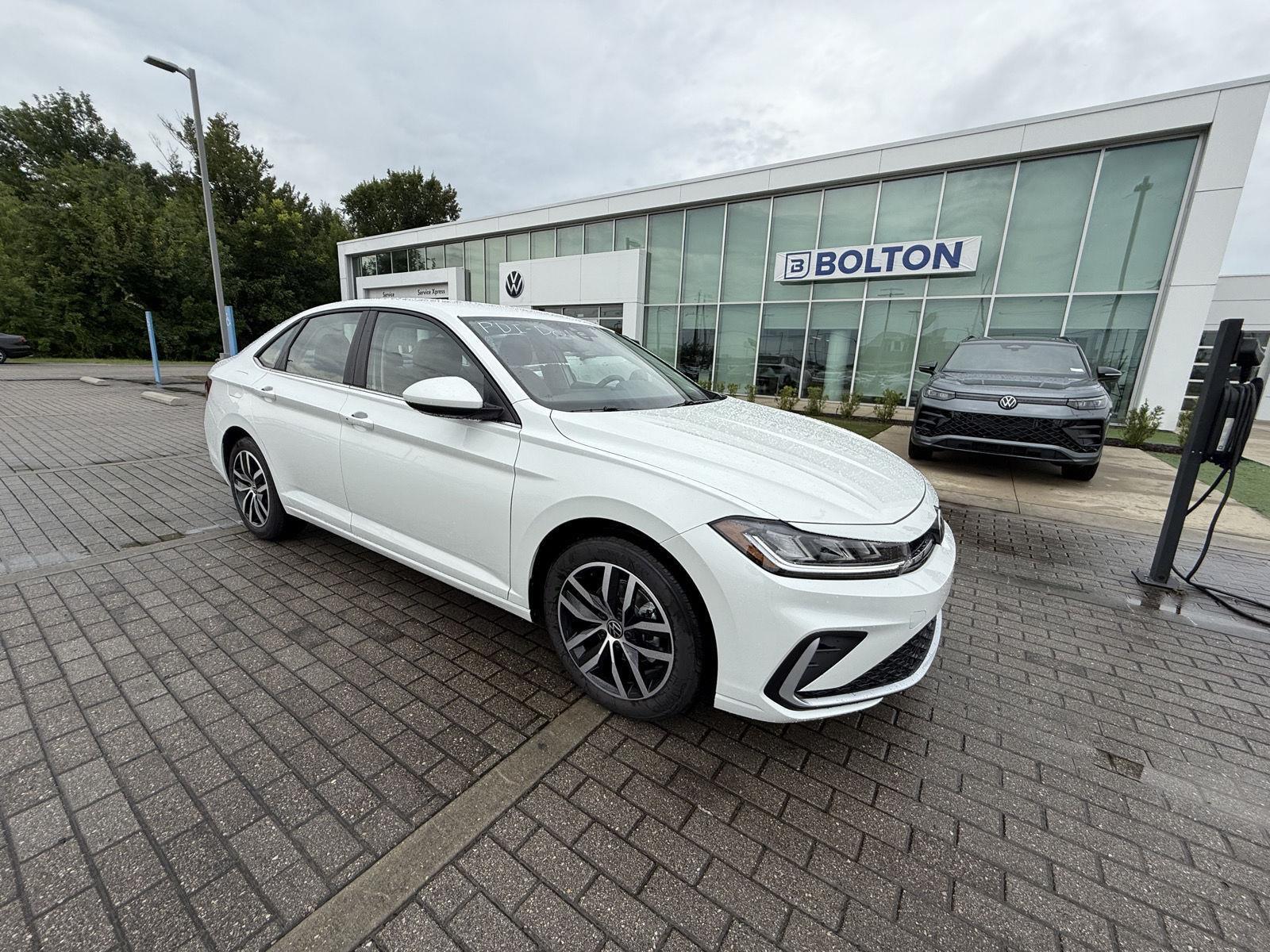 2025 Volkswagen Jetta 1.5T SE photo 3