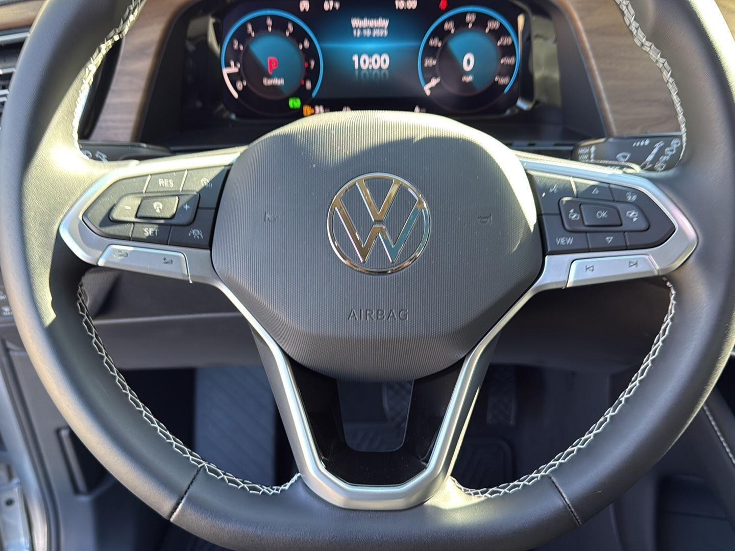 2026 Volkswagen Atlas SE w/Tech - Photo 14