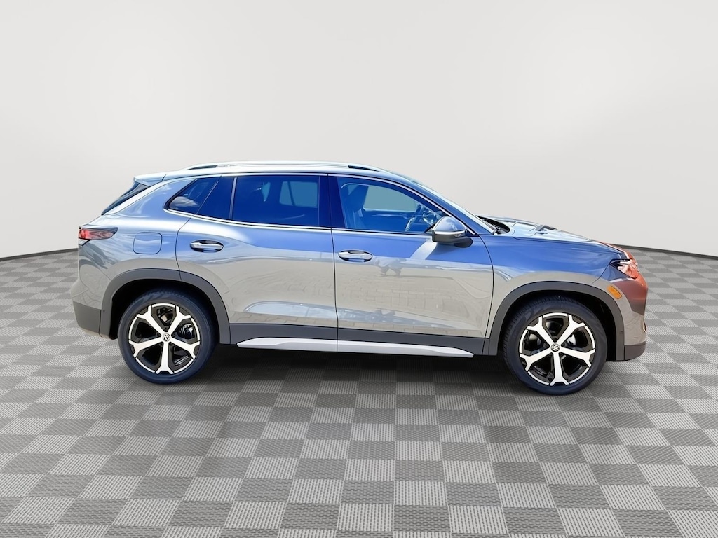 New 2025 Volkswagen Tiguan 2.0T SE SUV