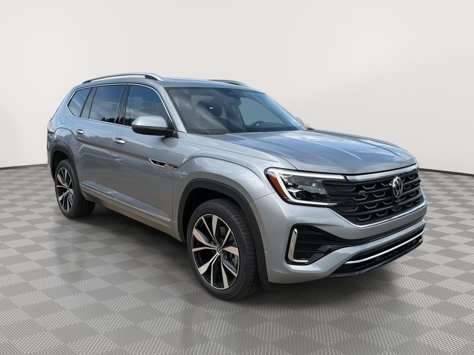 2026 Volkswagen Atlas SEL Premium R-Line - Photo 7