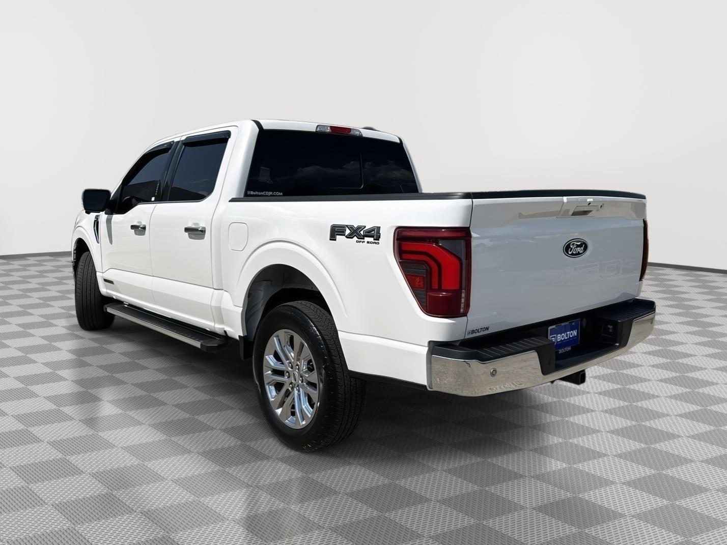 2024 Ford F-150 Lariat photo 3