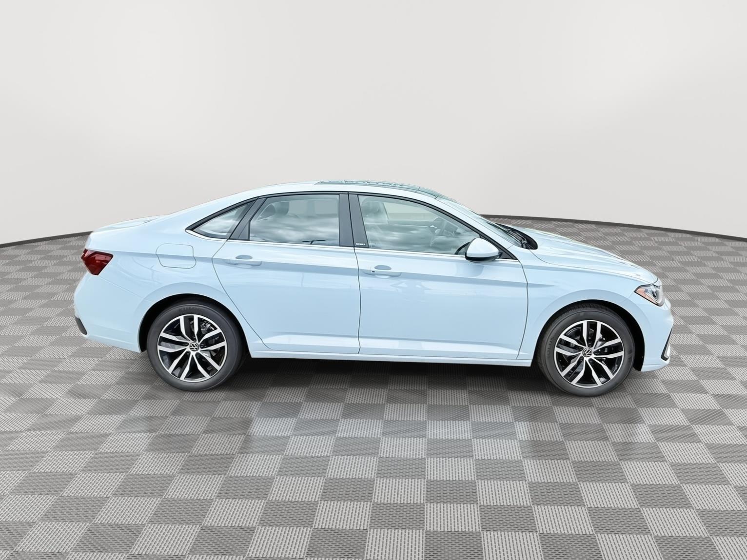 2025 Volkswagen Jetta SE