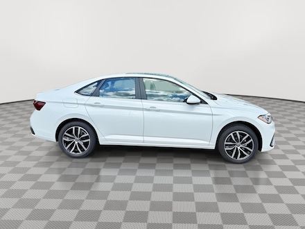2025 Volkswagen Jetta 1.5T SE Sedan